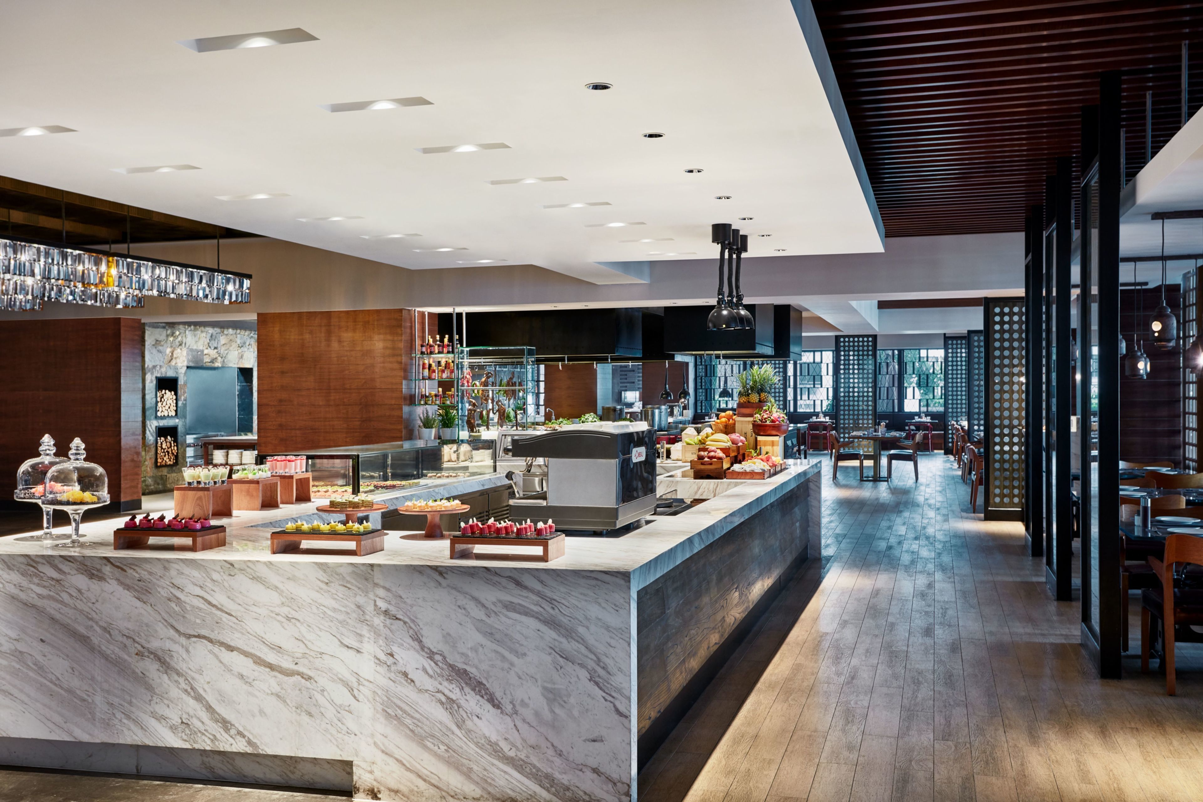 daily buffet breakfast for a fee