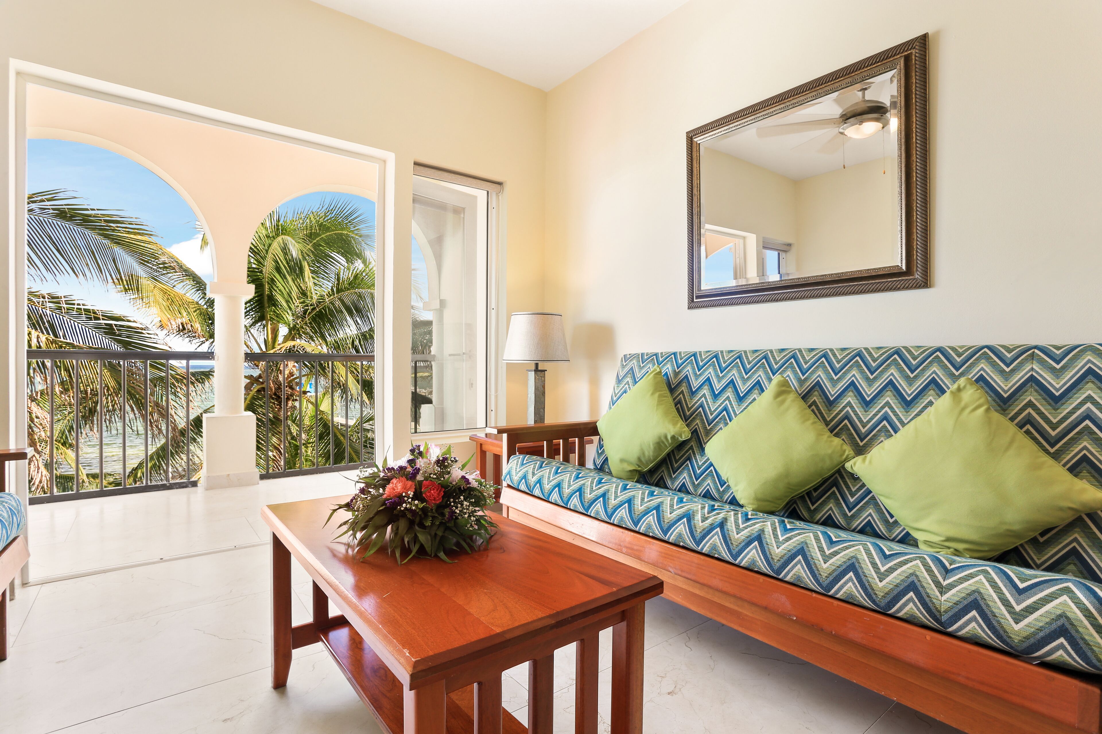 suite, oceanfront | 1 bedroom, pillow-top beds, in-room safe, blackout curtains