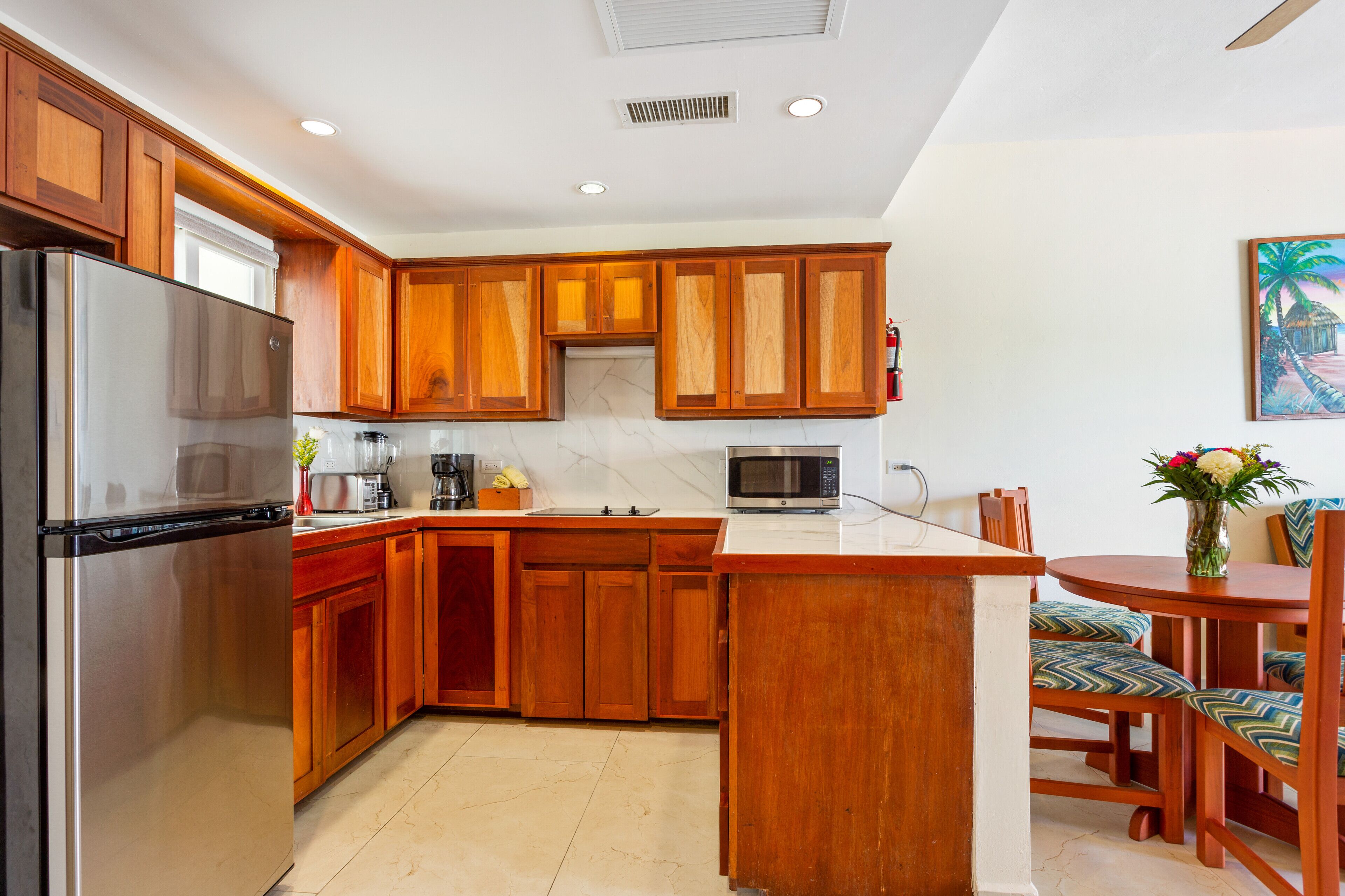 suite, 1 bedroom, partial sea view, poolside | 1 bedroom, pillow-top beds, in-room safe, blackout curtains