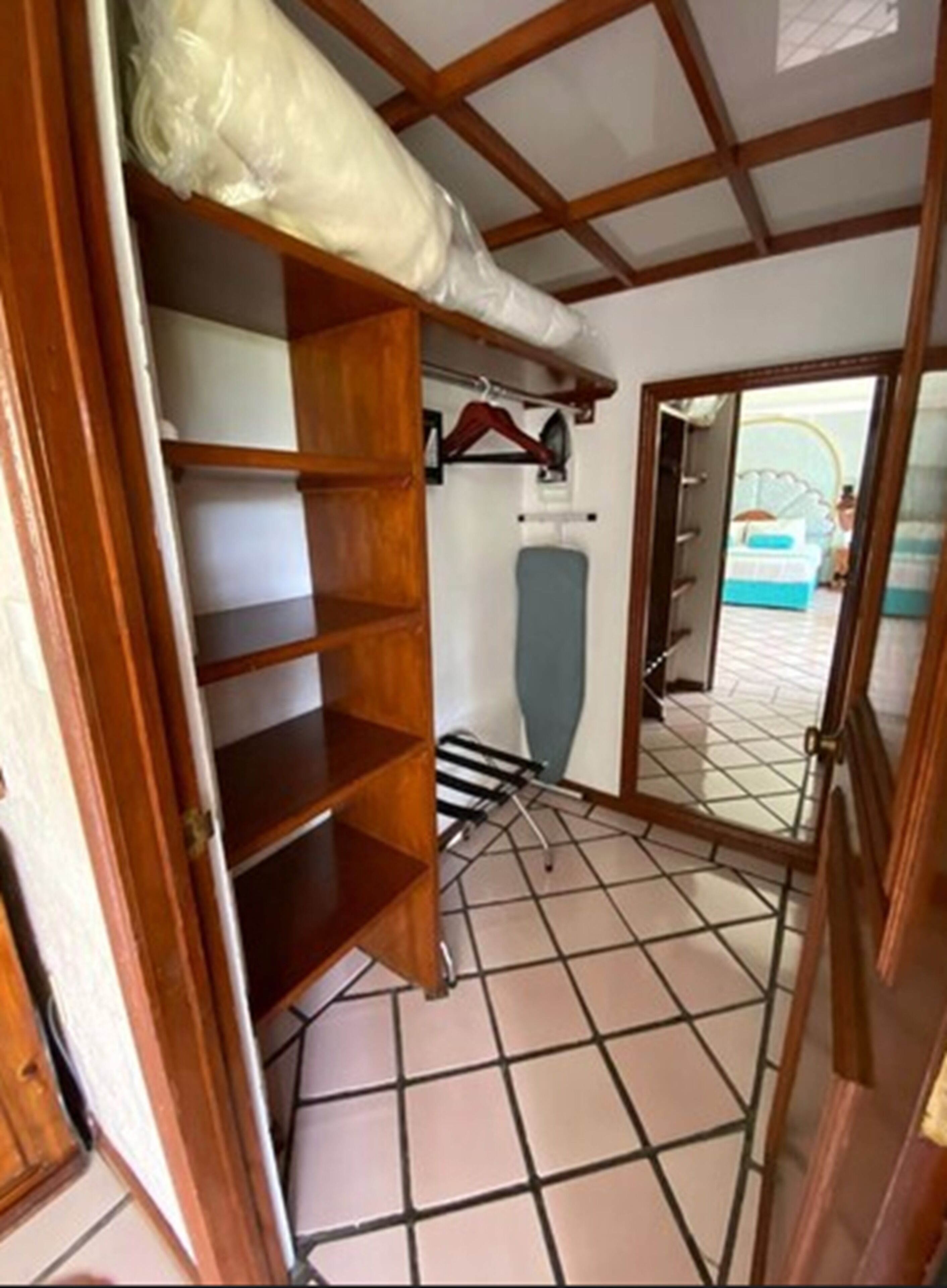 grand suite, balcony | 1 bedroom, in-room safe, free wifi, bed sheets