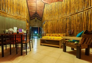 Lobby - Arenal Waterfall Lodge Villas (La Fortuna)