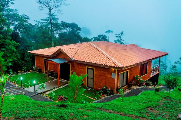 Exterior - Arenal Waterfall Lodge Villas (La Fortuna)
