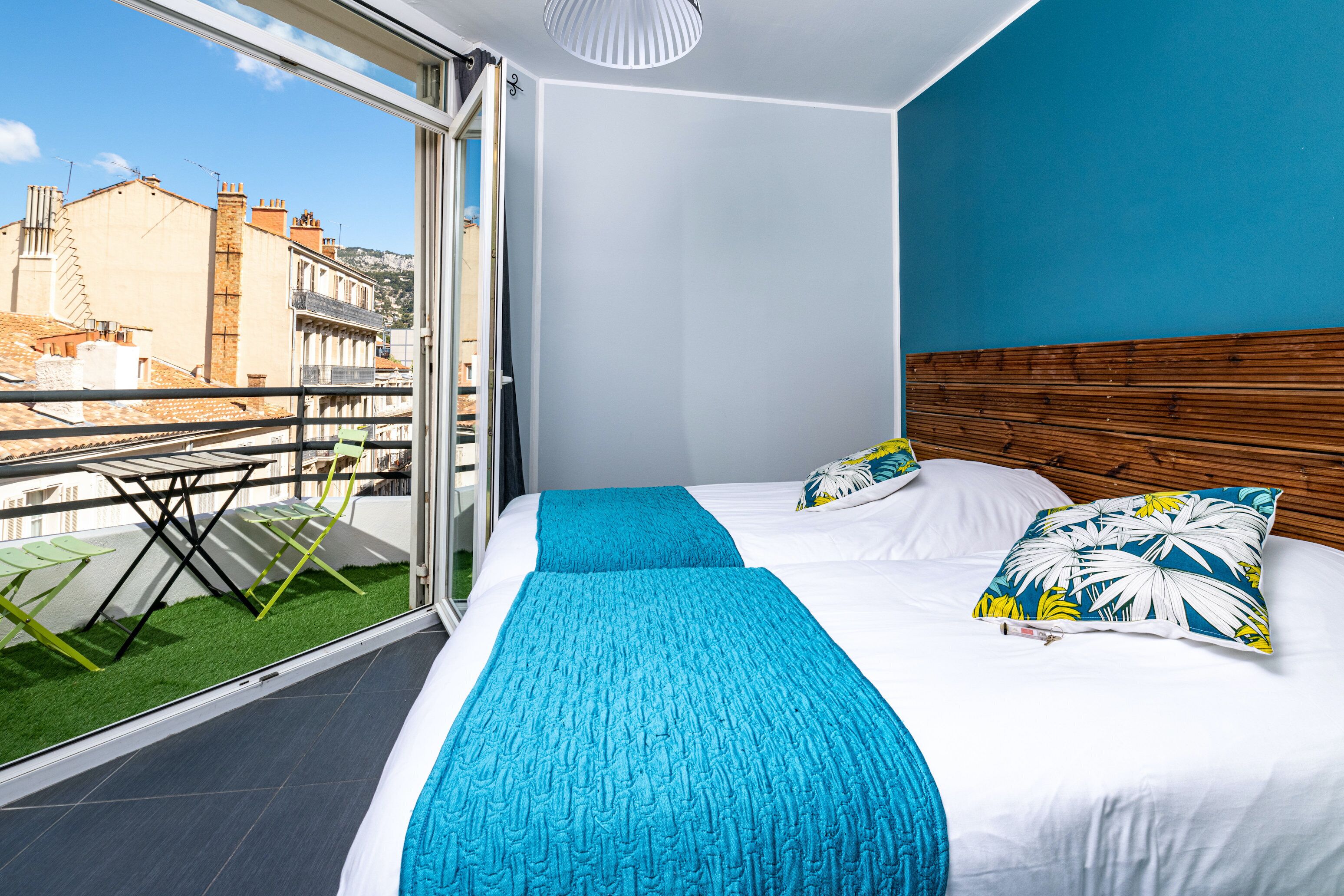 Desk, iron/ironing board (on request), free WiFi, bed sheets