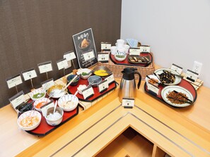 Daily buffet breakfast for a fee