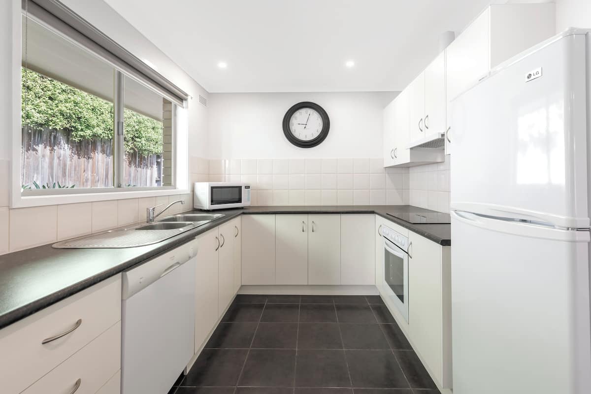 two bedroom apartment | 2 bedrooms, premium bedding, minibar, desk