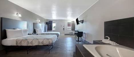 Suite | 1 habitación, ropa de cama de alta calidad y escritorio