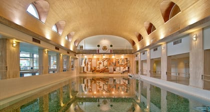 Hotel Warmbaderhof