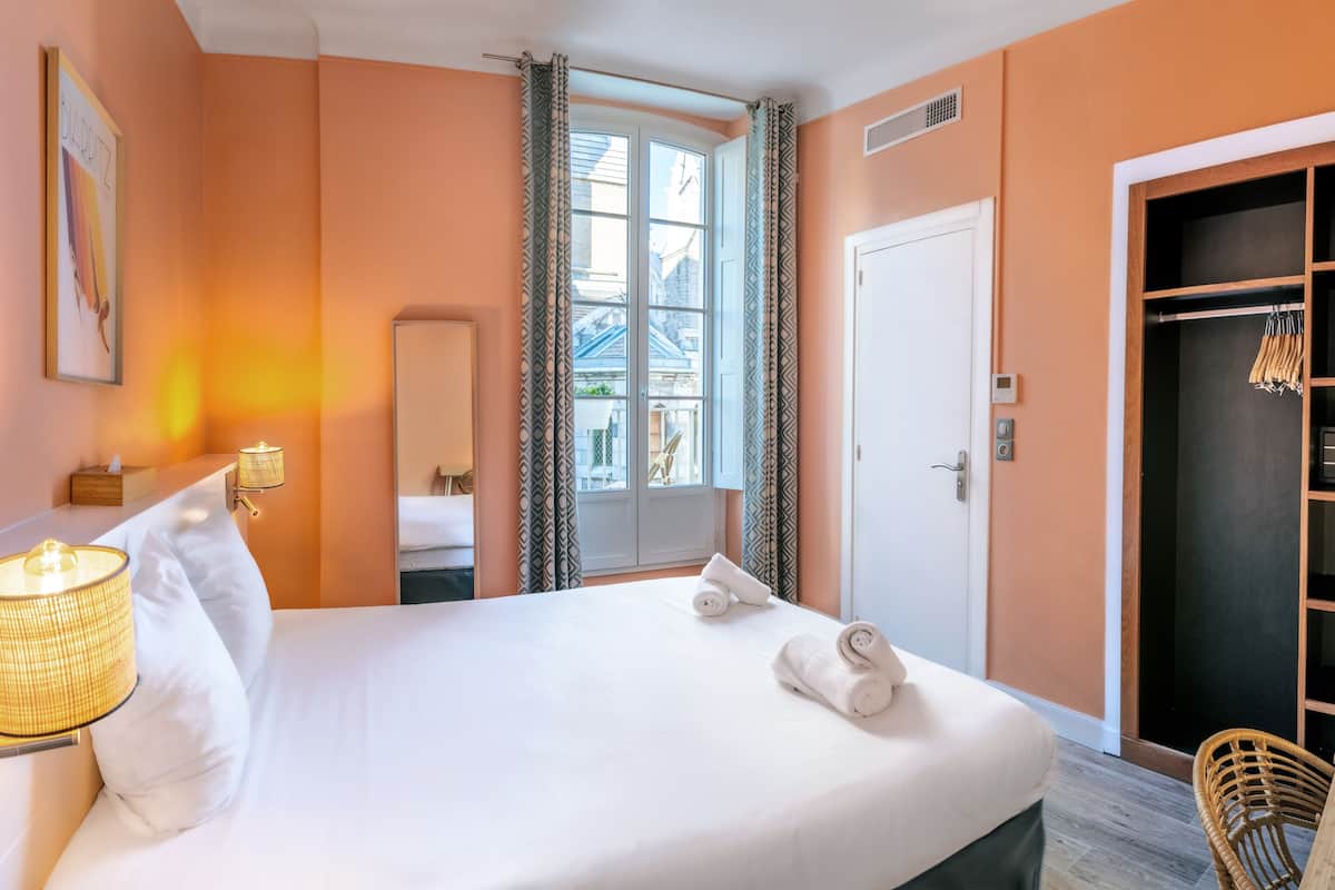 Superior Double Room with Balcony