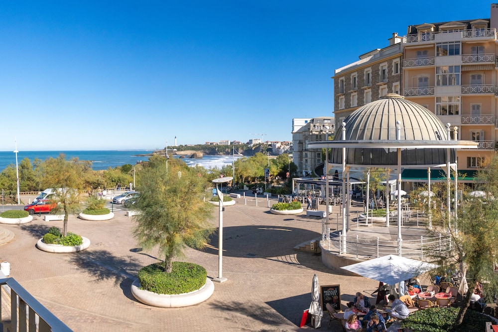 Hôtel de l'ocean by null