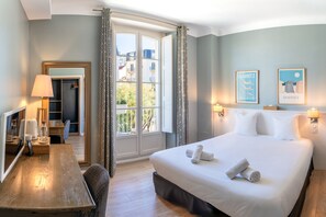 标准房, 海洋景观 | 客房内保险箱、办公桌、笔记本电脑工作区、免费 WiFi