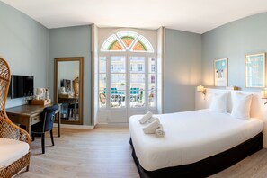 标准房, 海洋景观 | 客房内保险箱、办公桌、笔记本电脑工作区、免费 WiFi