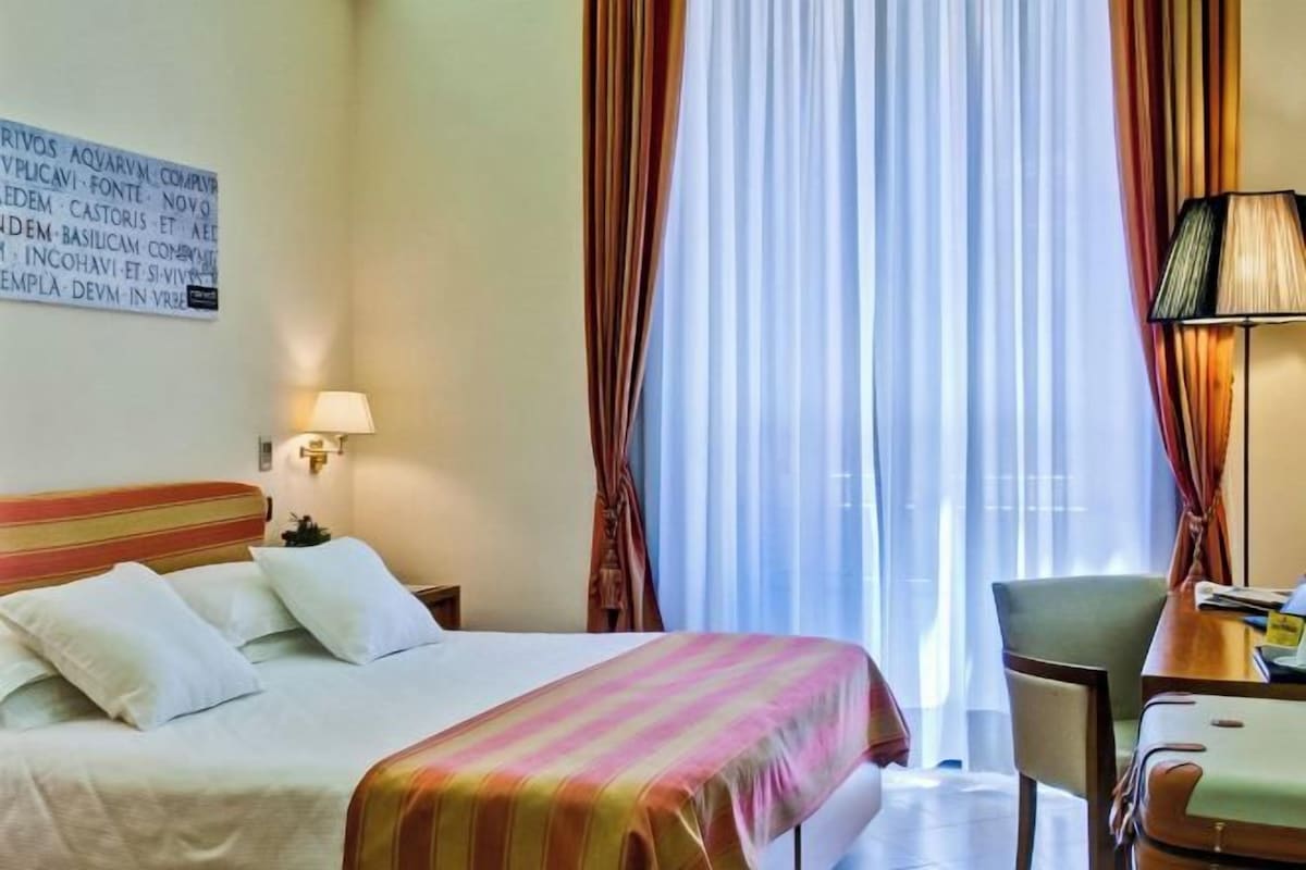 In-room safe, desk, blackout drapes, WiFi (free)