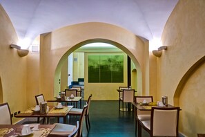 Petit déjeuner buffet compris tous les jours