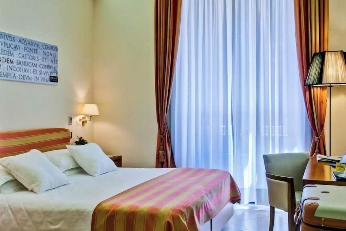 In-room safe, desk, blackout drapes, WiFi (free)