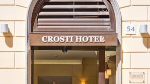 Exterior detail - Crosti (Rome)