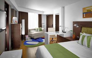 豪華客房, 邊間 | 埃及棉床單、高級寢具、Select Comfort 床墊、迷你吧