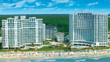 2 bedrooms, in-room safe, blackout curtains, iron/ironing board