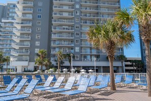 Sundeck - Sea Watch Resort (Myrtle Beach)