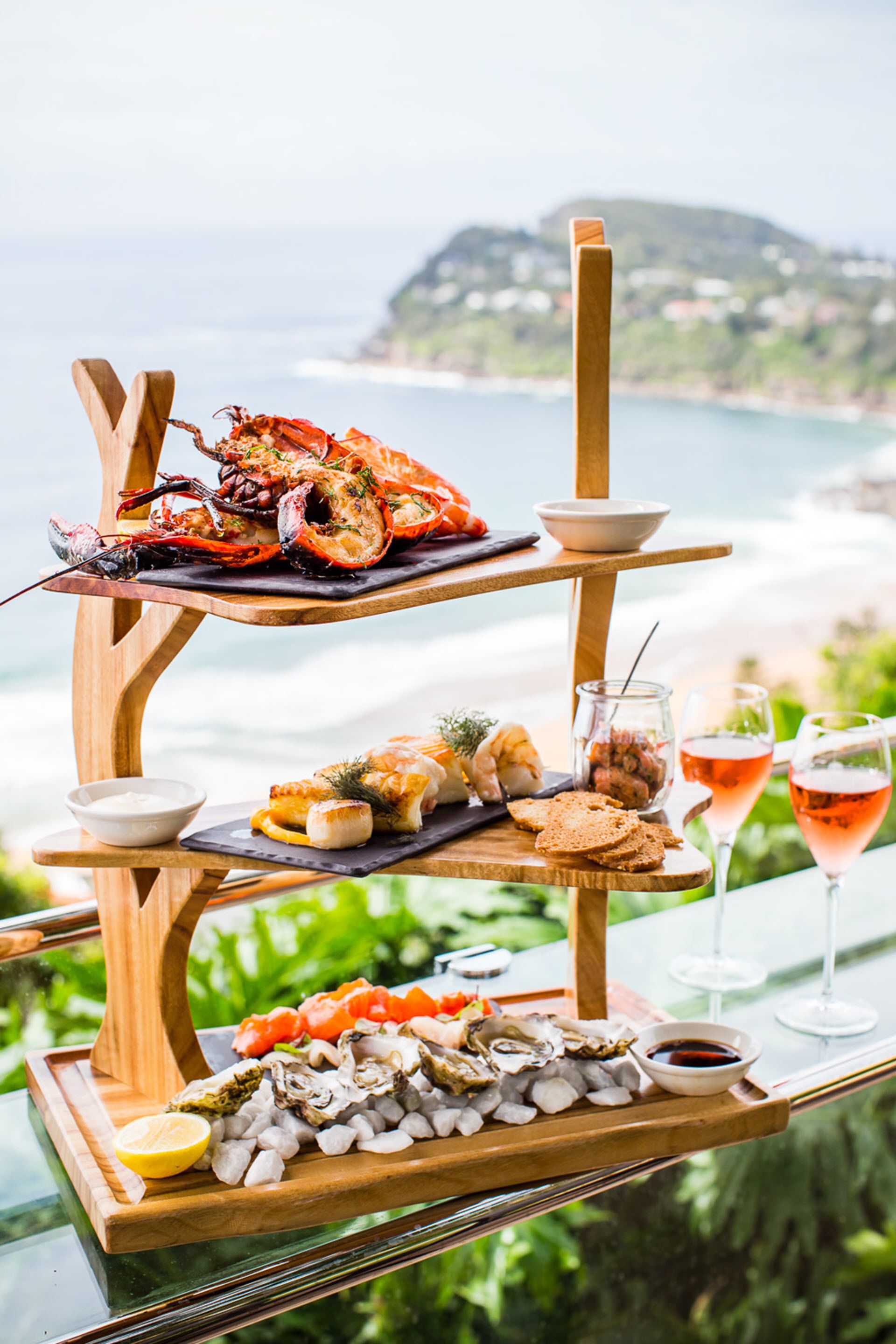 breakfast, lunch, dinner served; sea views