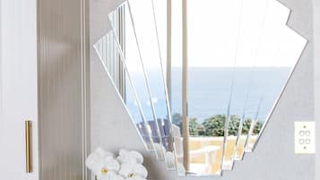 Ocean Retreat Room | Premium bedding, minibar, in-room safe, rollaway beds