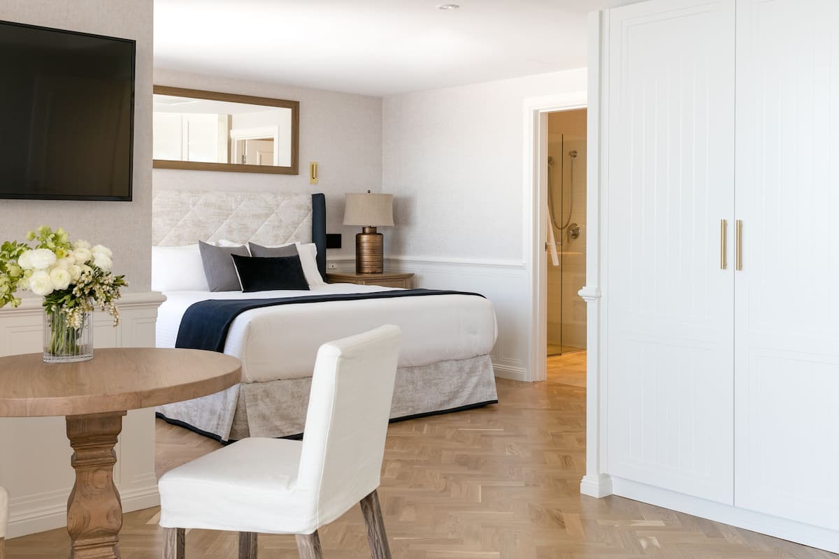 premium bedding, minibar, in-room safe, rollaway beds