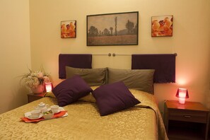 In-room safe, desk, blackout curtains, free WiFi