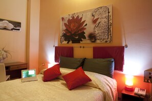 In-room safe, desk, blackout curtains, free WiFi