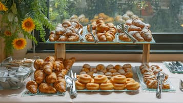 Daily buffet breakfast (EUR 12 per person)