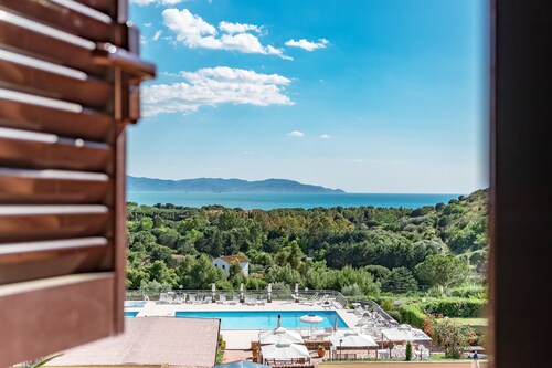 Argentario Osa Resort