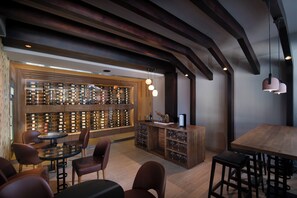 酒吧（店内）