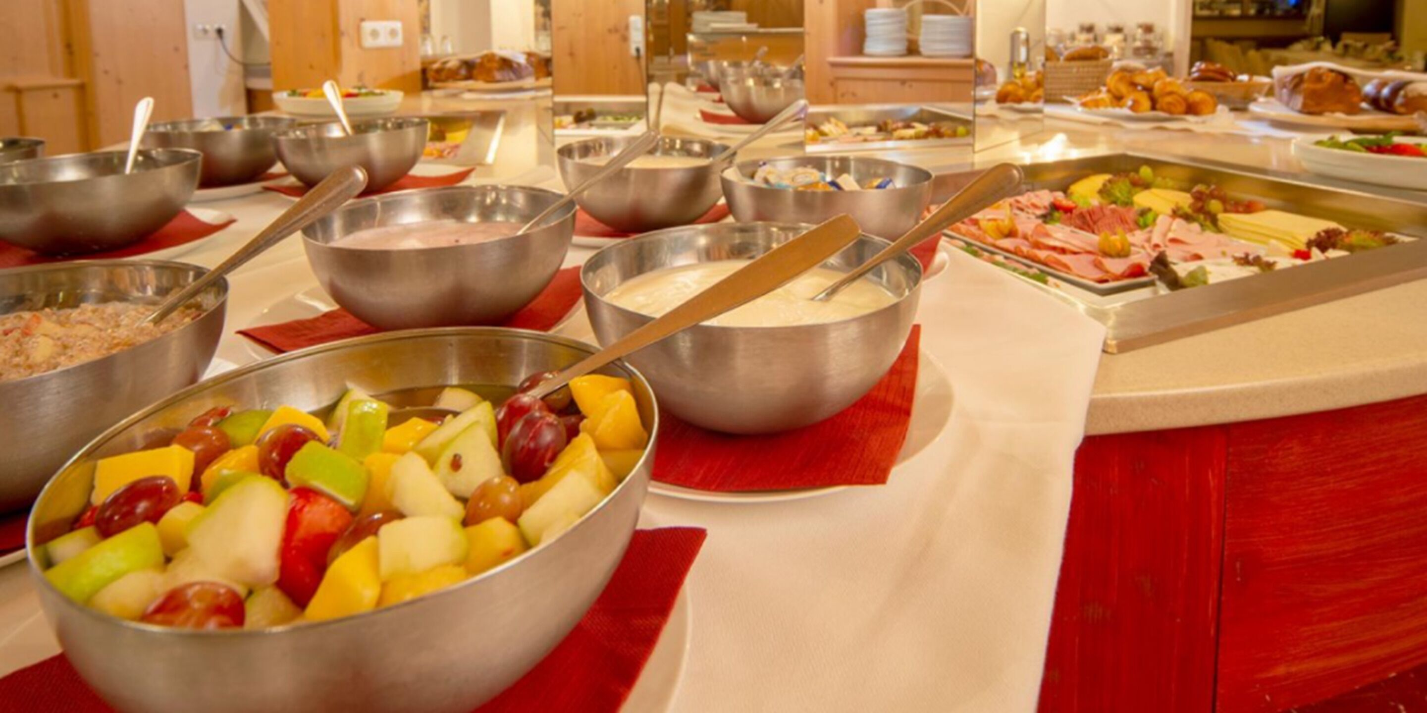 daily buffet breakfast (eur 18.50 per person)