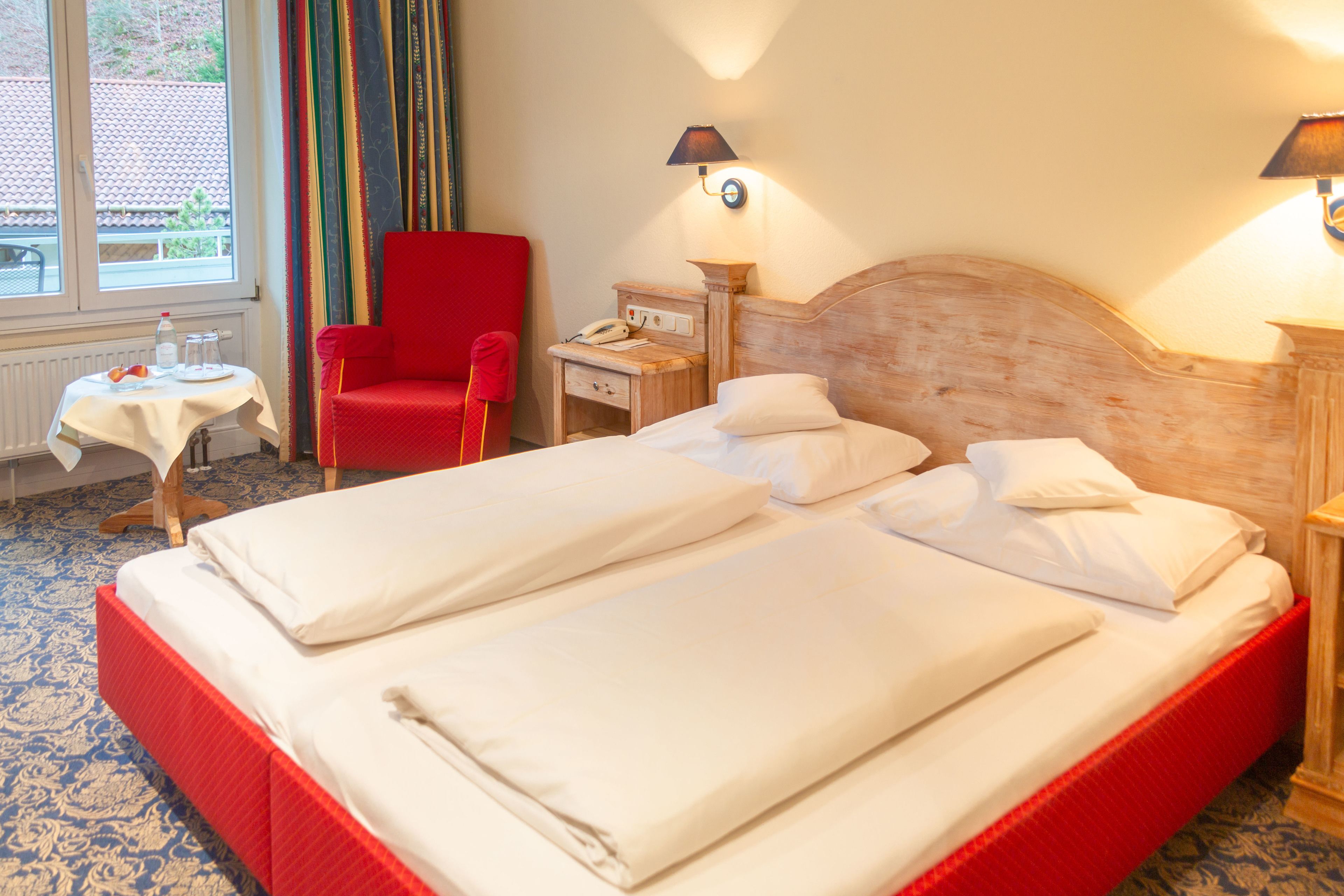 standard double room | hypo-allergenic bedding, desk, laptop workspace, blackout curtains