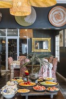 Free buffet breakfast