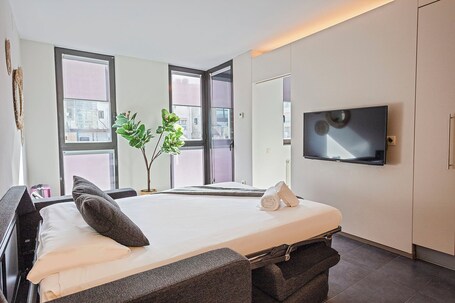 Aparthotel BCN Montjuic - view 2