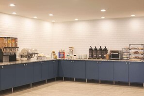 Café da manhã self-service grátis todos os dias