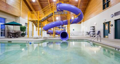 Country Inn & Suites by Radisson, Shoreview-Mounds View, MN