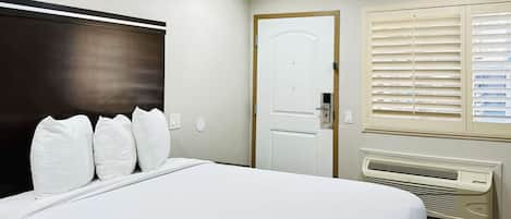 Standard Room, Queen Bed, Accessible Roll-In Shower, Non Smoking | Desk, blackout drapes, iron/ironing board, free WiFi