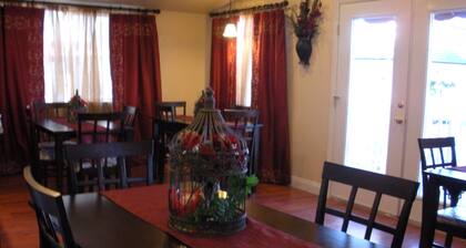 Travel Inn And Suites