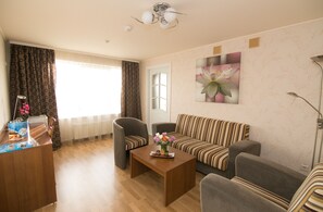 Suite, 2 Bedrooms | View from room