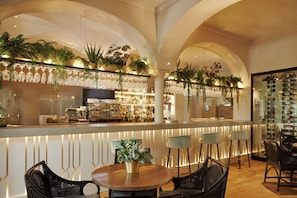 2 restaurants, breakfast, lunch, dinner served; Mediterranean cuisine