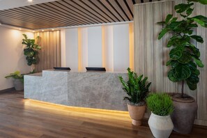 Reception - The Clara Hotel Plano Tapestry Collection by Hilton (Plano)