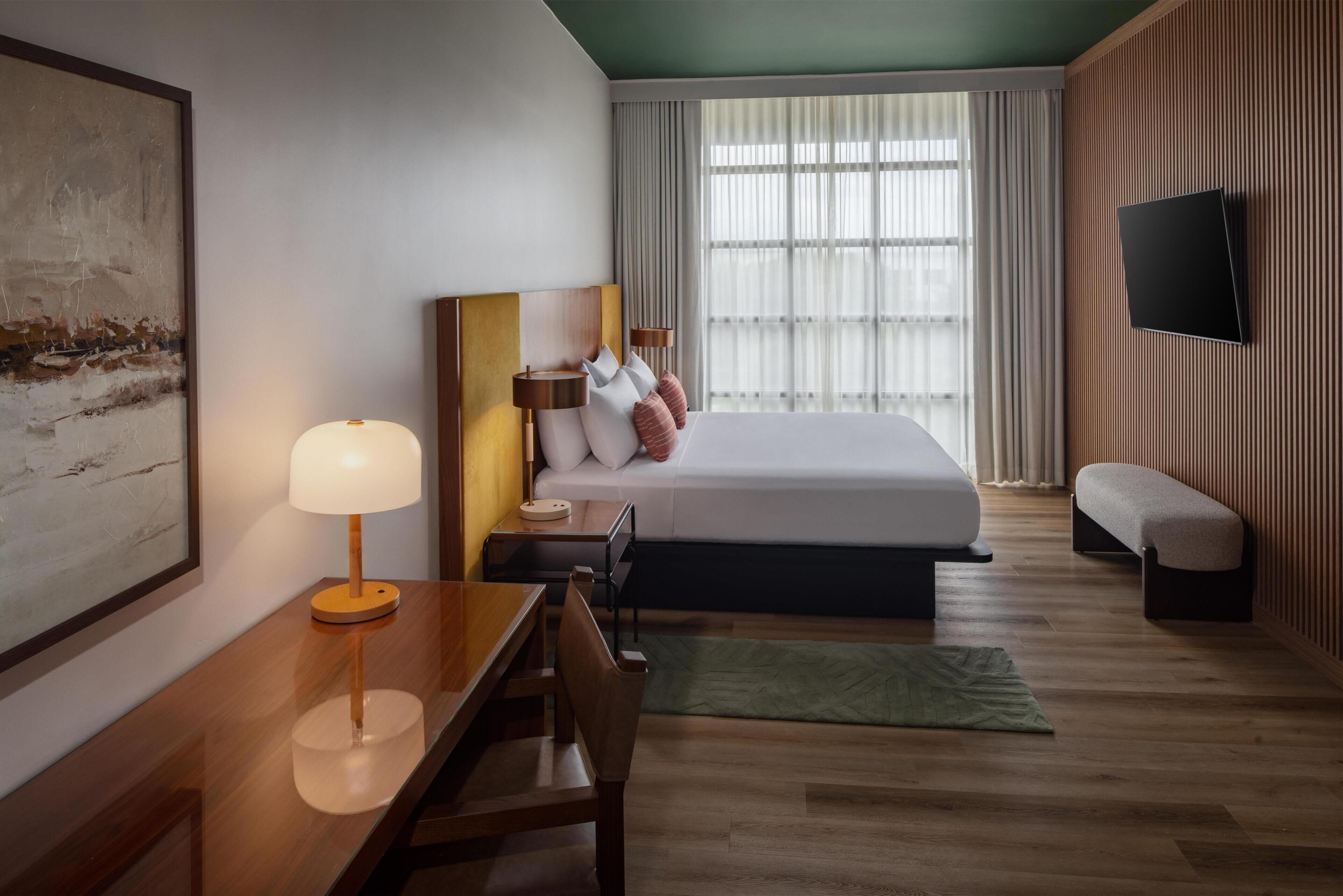 Egyptian cotton sheets, premium bedding, pillowtop beds, in-room safe