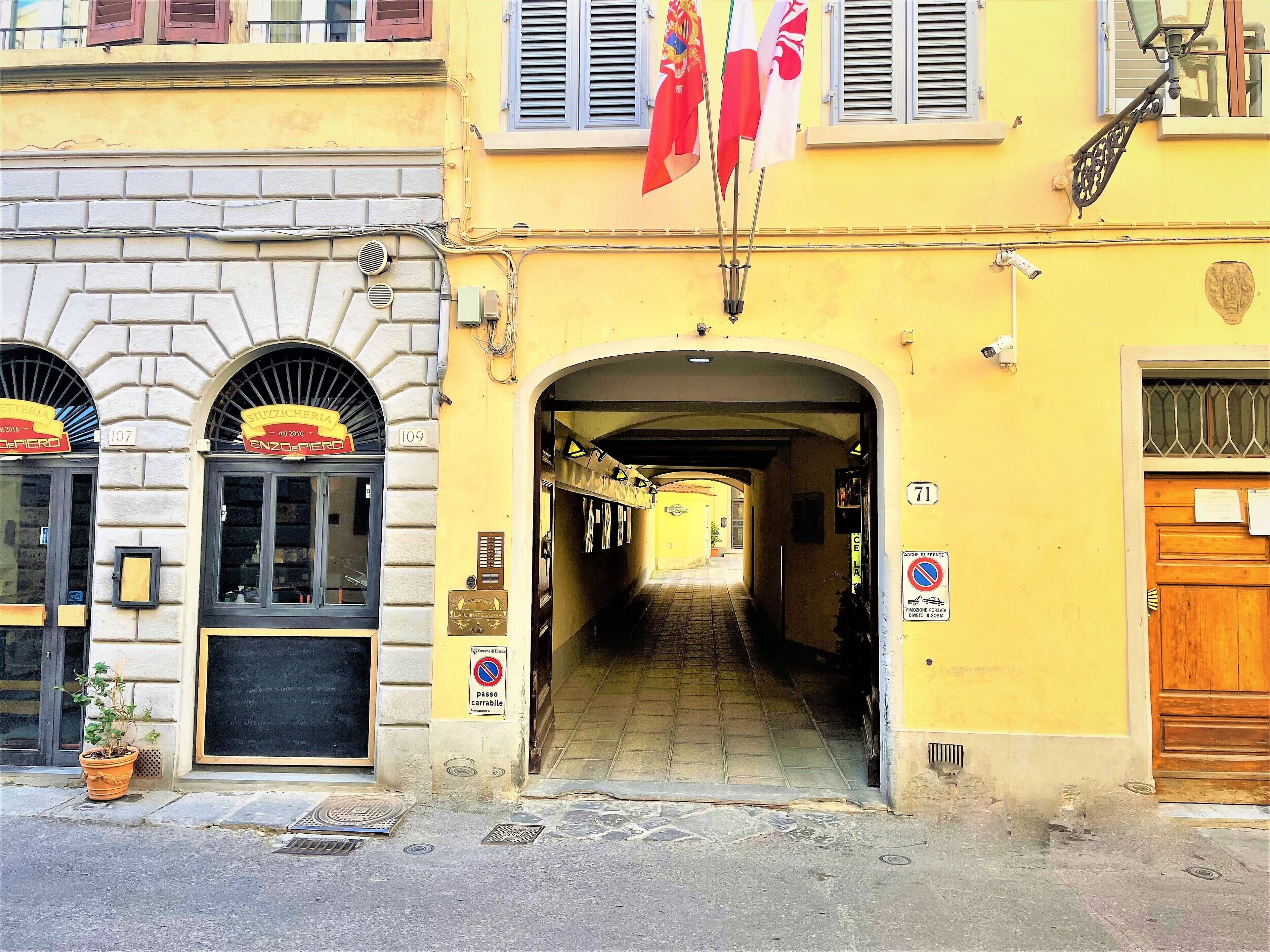 Facciata della struttura