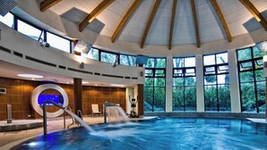 Indoor pool, sun loungers - Turowka Hotel & Spa (Wieliczka)