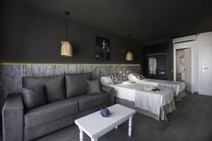 客房内保险箱、免费 WiFi、床单