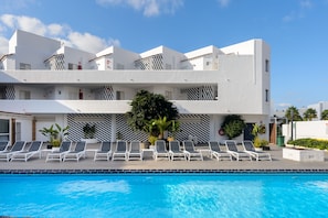 2 outdoor pools, sun loungers - Aparthotel Vibra Mogambo - Adults Only (Sant Josep de sa Talaia)