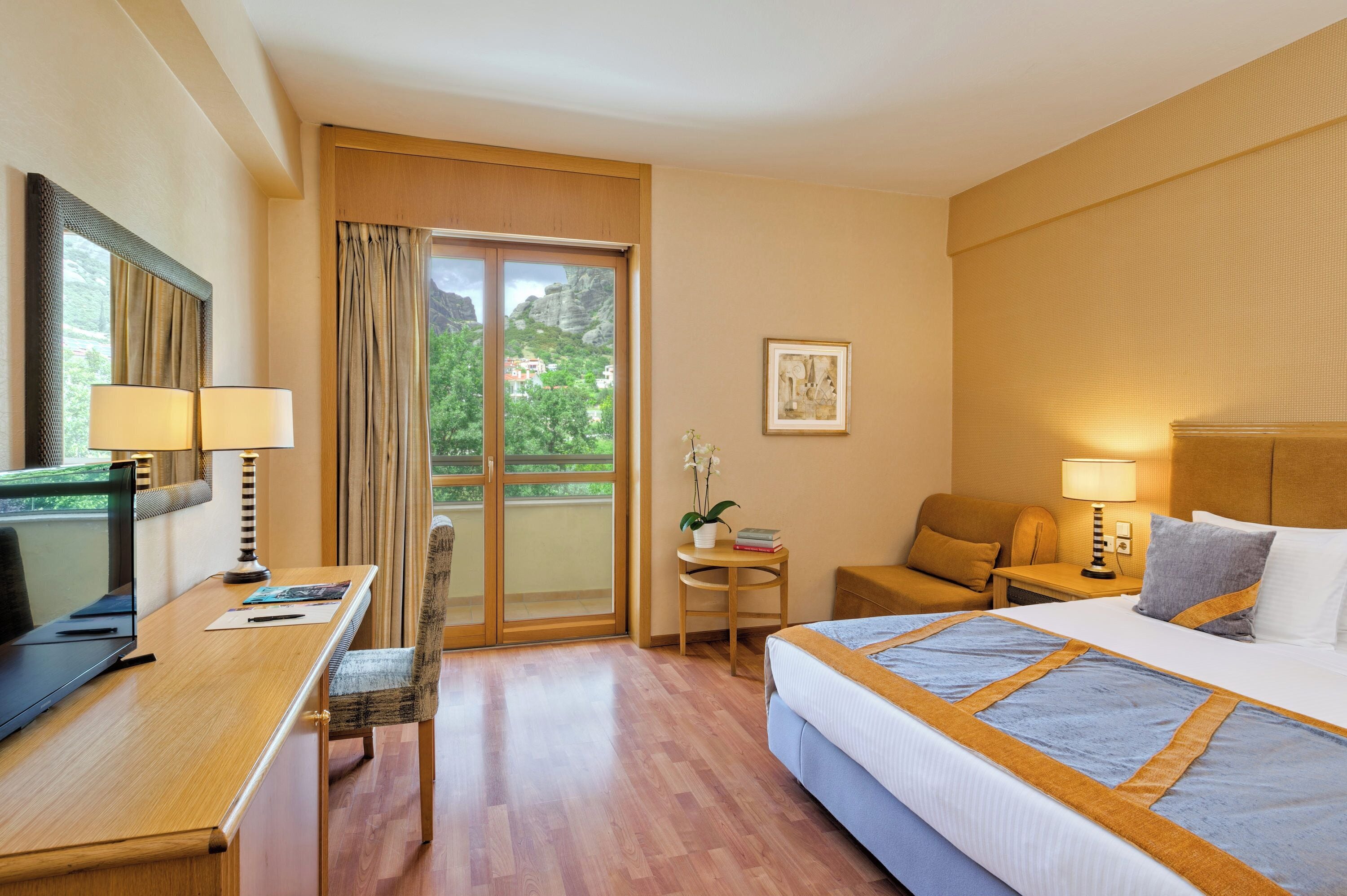 Chambre supérieure | Literie hypoallergénique, minibar, bureau