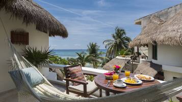 Daily continental breakfast (USD 7 per person)