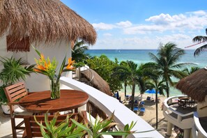 Quang cảnh nhìn từ nơi lưu trú