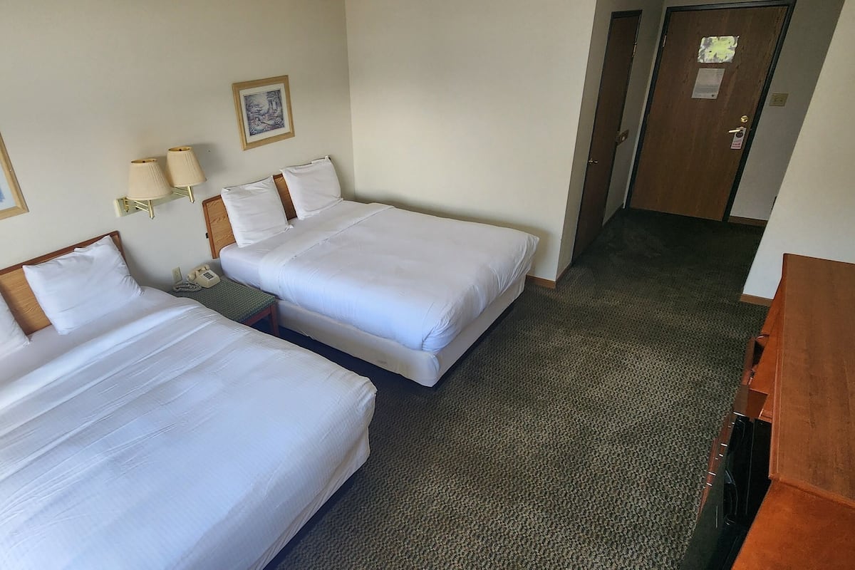 Doppelzimmer, 2 Queen-Betten